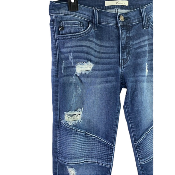 KanCan Estilo Skinny Moto Distressed Ankle Fray Raw Hem Size 9W 28 EUC - Picture 2 of 11